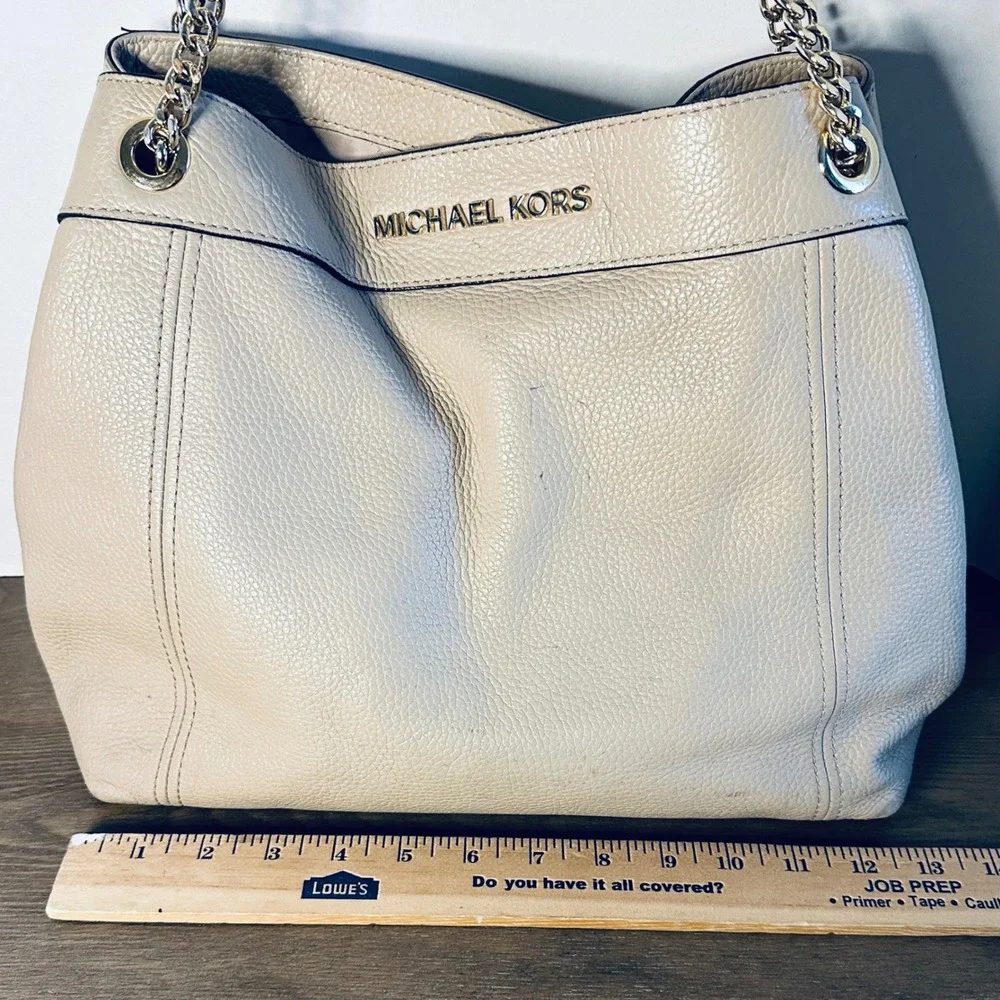 Michael Kors Beige Pebbled Leather Shoulder‎ Bag Gold Chain Strap Tote Jet Set
